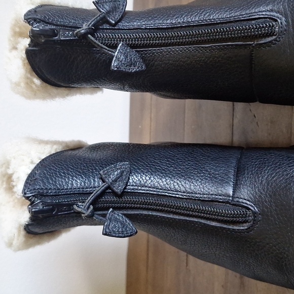 Cole Haan Black Leather Shearling Lined Winter Ankle Boots Zip Front Sz 8.5B - Picture 14 of 17